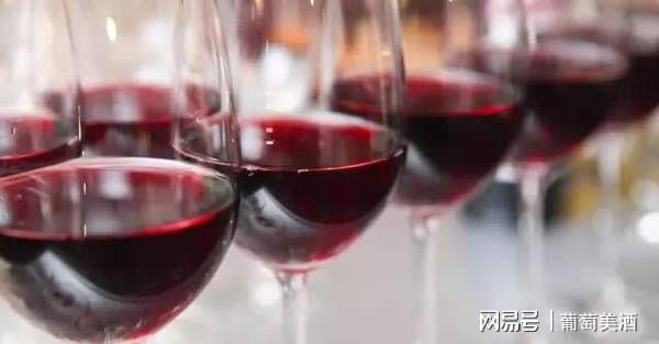 常见葡萄酒酒精度范围（7%-16% vol）常识
